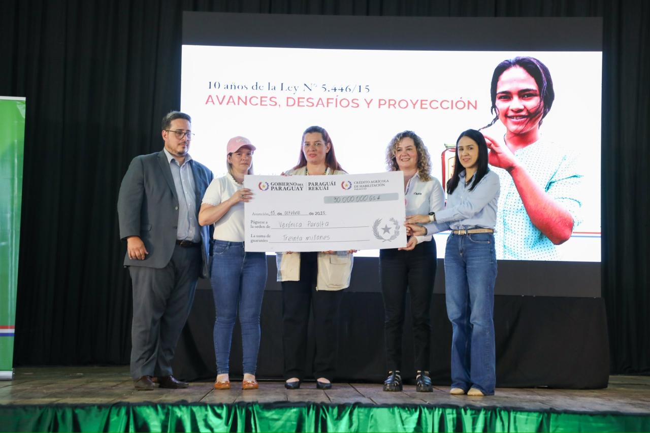 Entrega de crédito del programa...