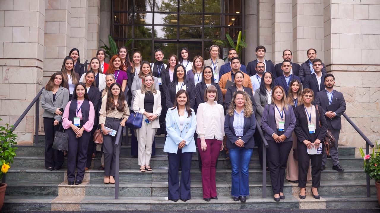 AFD y BECAL presentan a IFIS la...